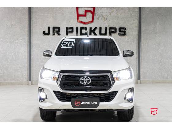 TOYOTA HILUX 2.8 SRV 4X4 CD 16V DIESEL 4P AUTOMÁTICO